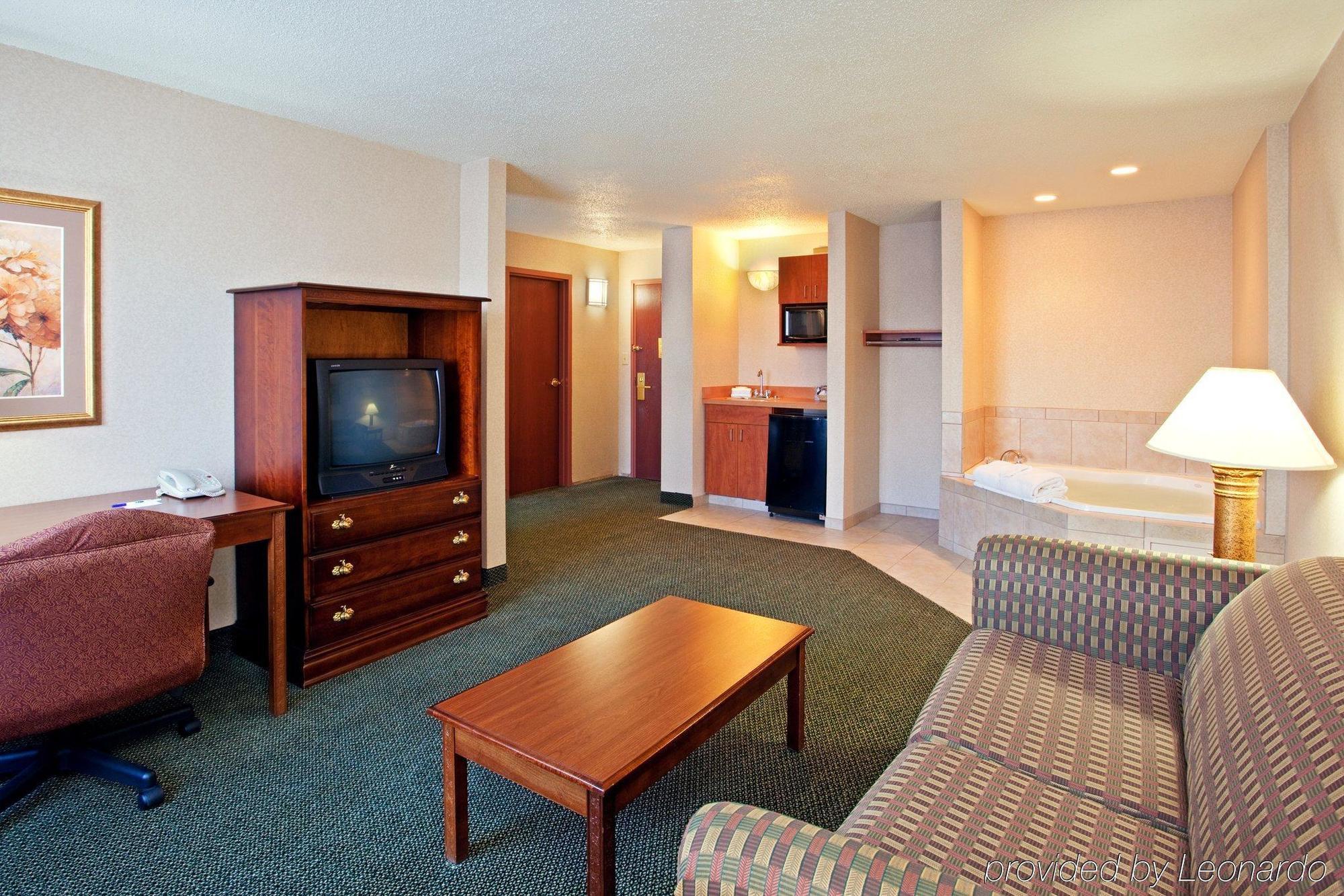 Holiday Inn Express And Suites Pittsburgh West Mifflin By Ihg Exteriér fotografie
